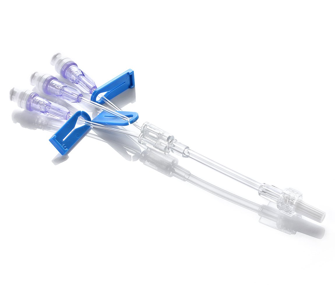 Infusion Set With Needleless Adapters
